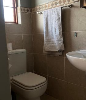 Emalahleni Apartment | The Private Place