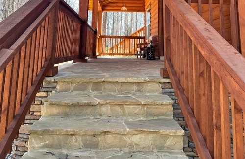 Converse Cabin | The PromiseLand 218A