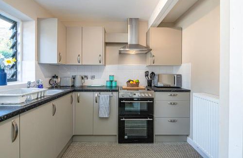 Bont Newydd House | The Properties at Plas Menai