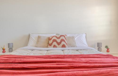 San Faustino-Madonnina-Quattroville Apartment | The Purple House between Modena and the Ferrari Museum
