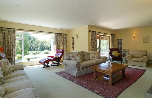Langport House | THE QUACKERY, pet friendly, luxury holiday cottage in Langport