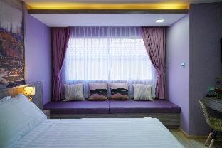 Phra Khanong Hotel | The Qube fifty Hotel