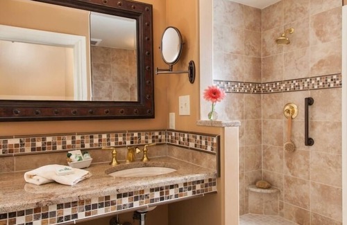 Cape May Bed & Breakfast | The Queen Victoria B&B