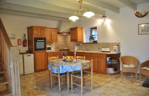 Clohars-Carnoet Cottage | The quiet countryside near the sea