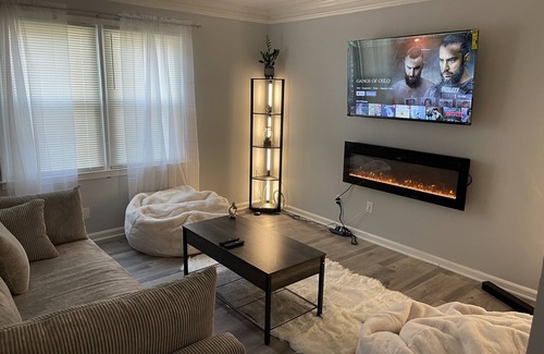 Conyers House | The Quiet Cozy Spot