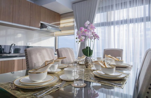 Pasay Apartment | The Radiance Manila Bay