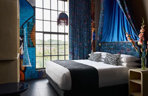 Asheville Hotel | The Radical Asheville, Tapestry Collection by Hilton
