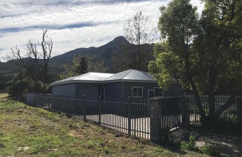 George Apartment | The Railway Cottage