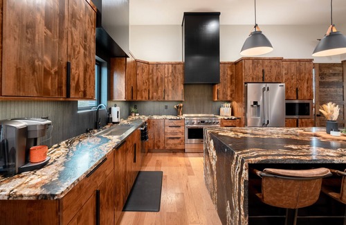 Mountain Home Cabin | The Range at Glo-Rock Ranch
