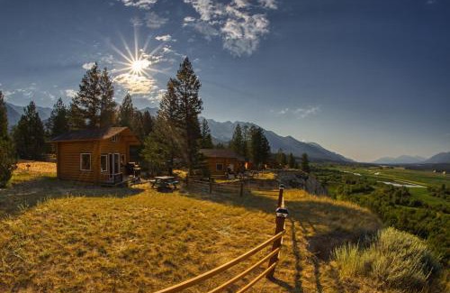 East Kootenay Other | The Raven's Nest Resort & Campground