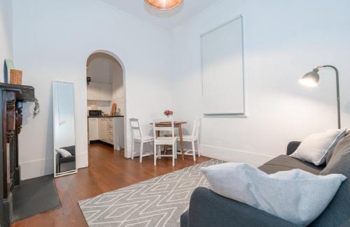 Newtown House | The Rawson House at the heart of Newtown