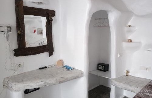 Adamas Apartment | The real cave