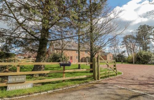 Morpeth House | The Red Barn