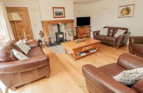 Morpeth House | The Red Barn