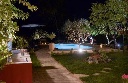 Dassia Villa | The Red House in Dassia
