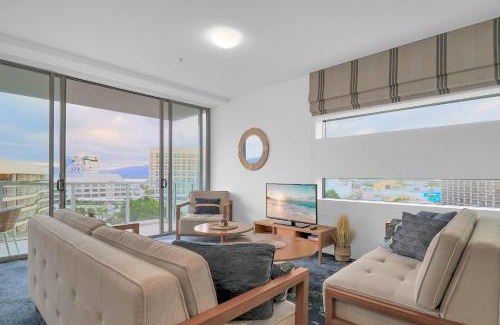 Cairns Central Business District Apartment | The Reef Pad, ideally located with a stellar view!
