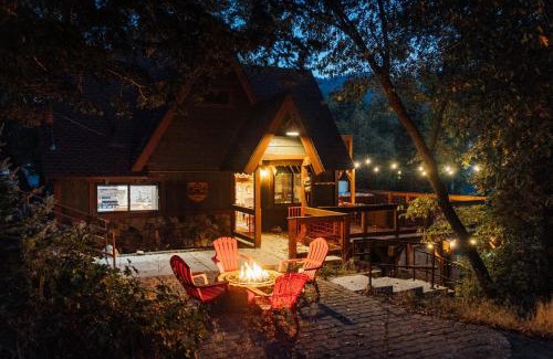 Upper Moonridge House | The Refugio #2552