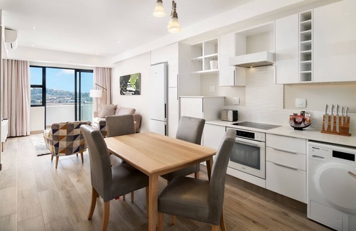 Pretoria Hotel | The Regency Apartment Hotel Menlyn