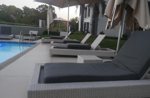 Pretoria Apartment | The Regency - Cosy Private Hotel Apartment - Unit 219