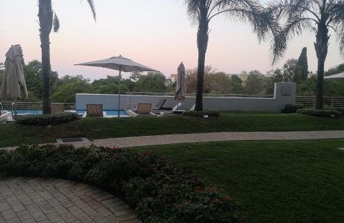 Pretoria Apartment | The Regency - Cosy Private Hotel Apartment - Unit 219