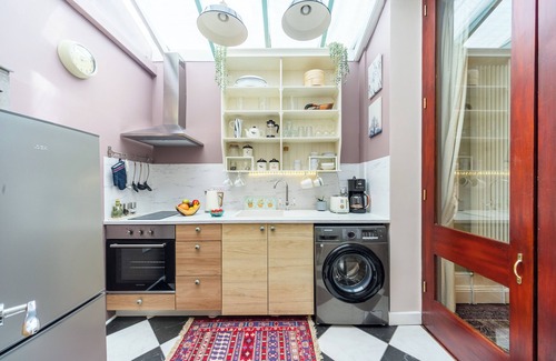 Pontcanna Apartment | The Regency Studio