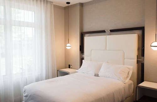 Vanderhoof Hotel | The Reid Hotel