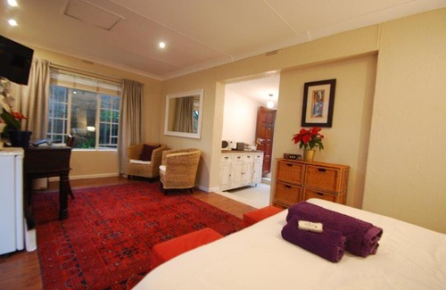 Greater Johannesburg Metropolitan Area House | The Relax and Retreat Cottage