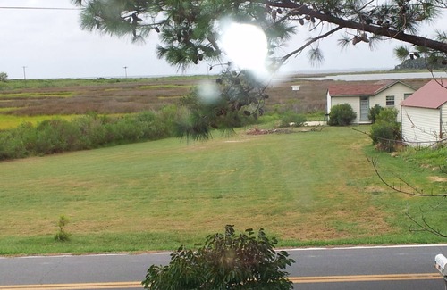 Deal Island Cottage | The Relax-Inn Deal Island with Kayaks and Canoe