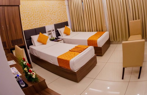 Palarivattom Hotel | The Renai Cochin
