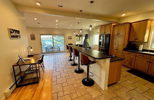 Standish Cottage | The Renaissance - Majestic Sebago Lake panorama