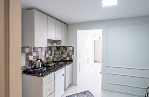 Taksim Hotel | The Rent Tent Suite 23