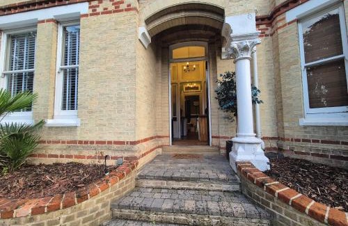 Norwich Apartment | The Residence