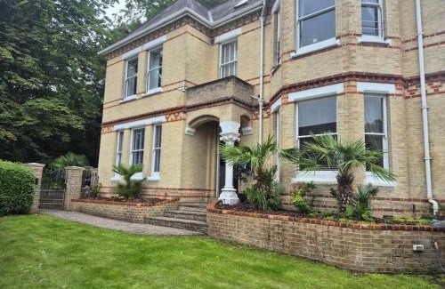 Norwich Apartment | The Residence