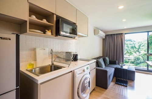 Khlong Tan Nuea Hotel | The Residence on Thonglor by UHG