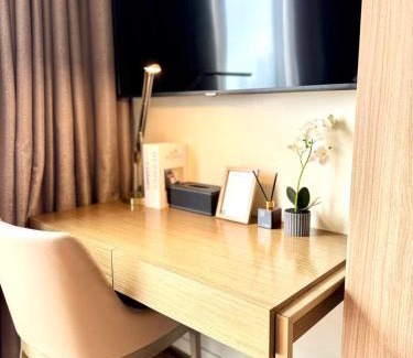 Makati Hotel | The Residences at Novotel Tower