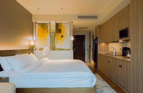 Makati Hotel | The Residences at Novotel Tower