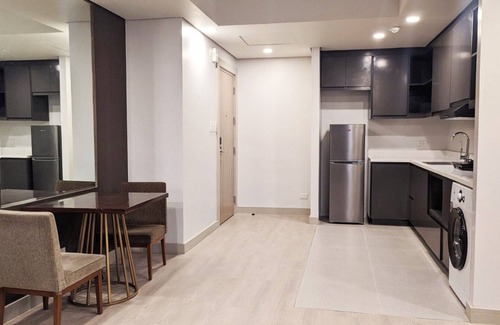 Bonifacio Global City Hotel | The Residences