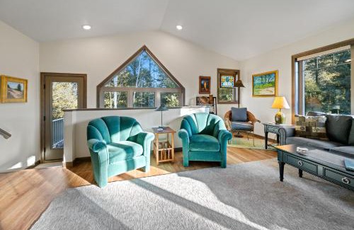 Sturgeon Bay House | The Resting Place by Simple Life Rentals