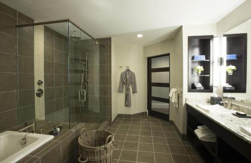 Charleston Historic District Hotel | The Restoration Hotel