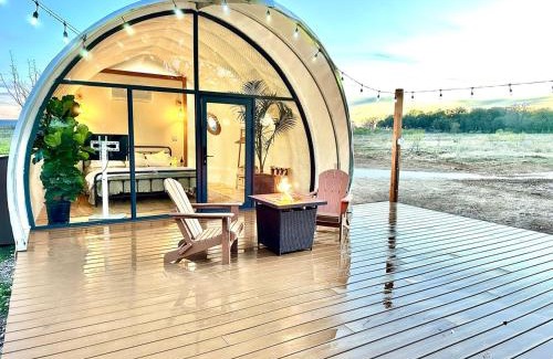 Fredericksburg Villa | The Retreat and Domes