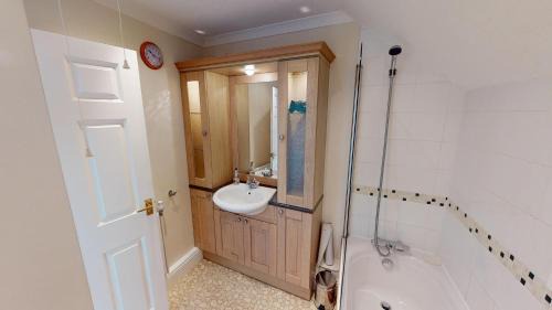 Sidmouth Apartment | The Retreat