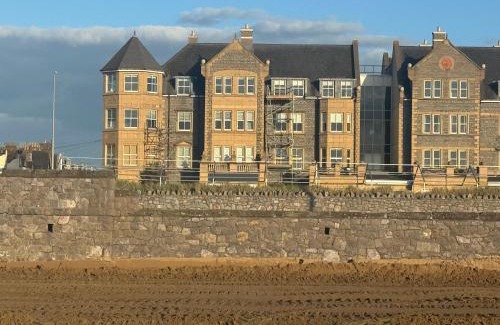Weston-super-Mare Apartment | The Retreat