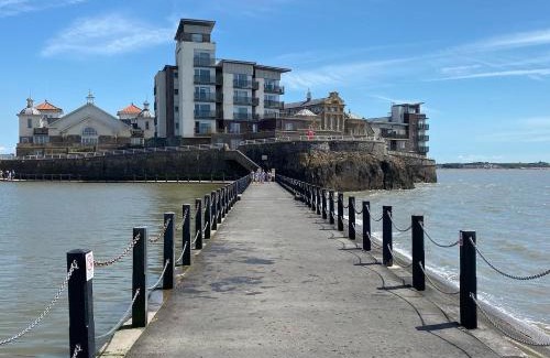 Weston-super-Mare Apartment | The Retreat