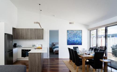 Inverloch House | The Retreat Inverloch