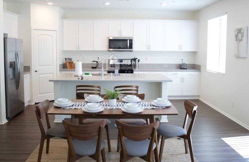 Moreno Valley House | The Retreat on Gossamer Ct