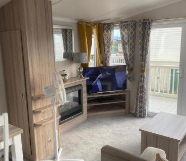 Kinmel Bay Apartment | The Retreat Peach - Golden Sands