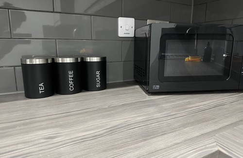 Leicester Apartment | The Retro Suite With Wii Games and Entertainment