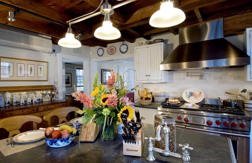 Provincetown Bed & Breakfast | The Revere Guest House
