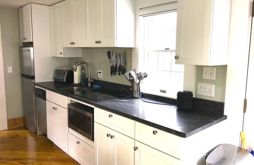 Provincetown Bed & Breakfast | The Revere Guest House