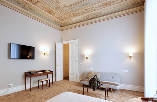 Uniao de Freguesias do Centro Hotel | The Rex Hotel